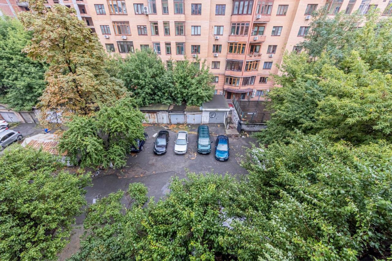 Kyiv Brown Loftアパートメント エクステリア 写真